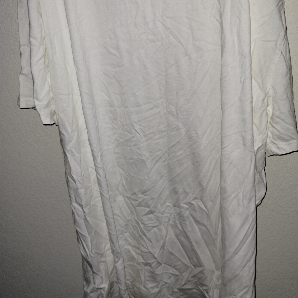 No boundaries Xl Women's Shirt - Picture 2 of 3